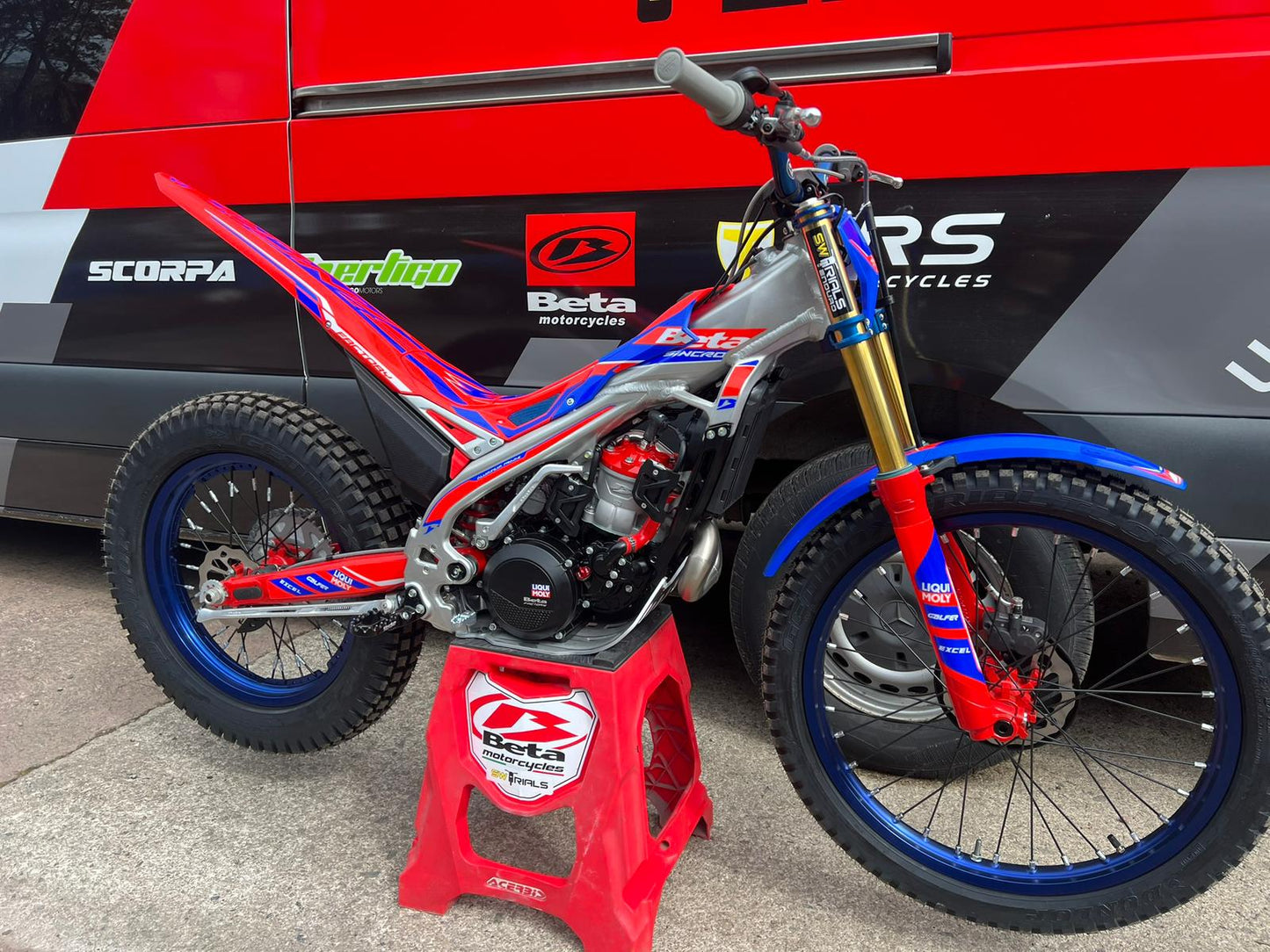 2026 Beta SINCRO Factory 2T 250cc/300cc Trials Bike