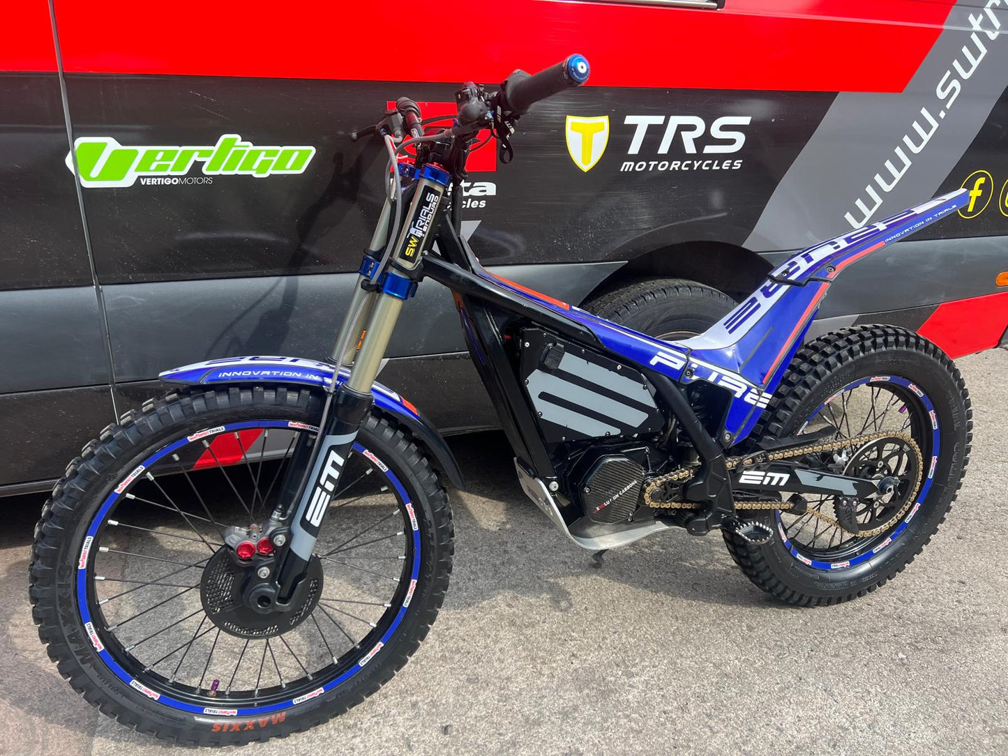 2022 Em Epure race trials bike