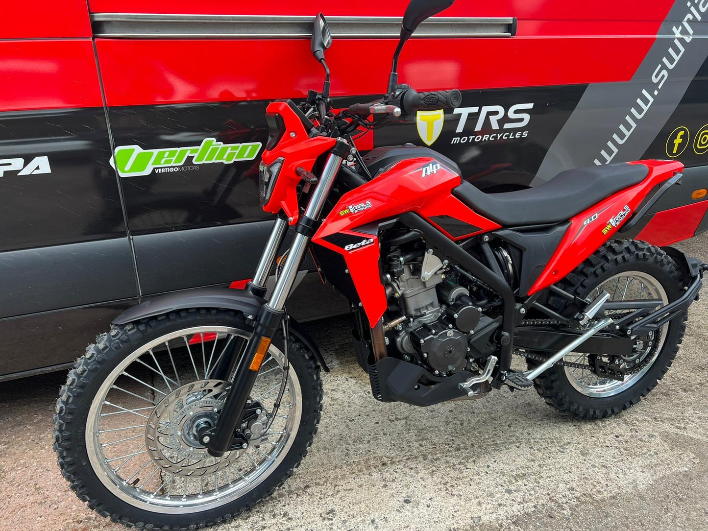2025 Beta Alp 4.0 350cc Off-Road Bike