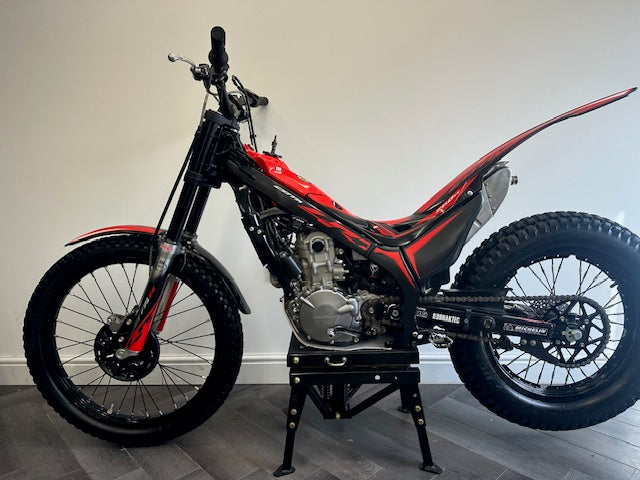 2023 Montesa Cota 260cc 4rt Trials bike