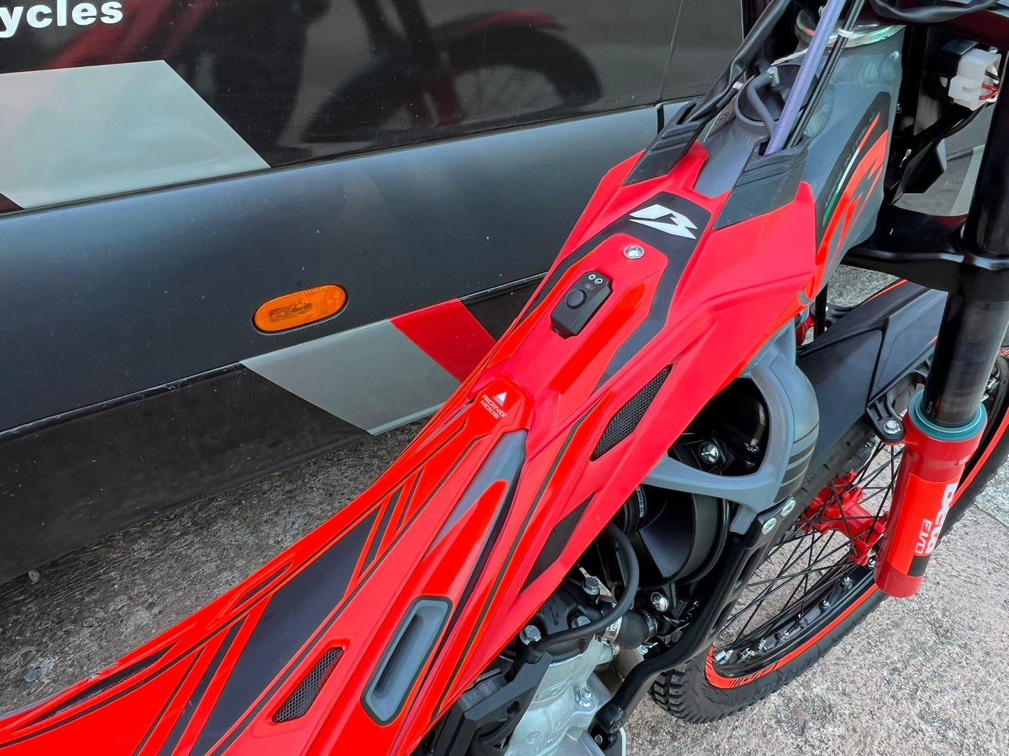 2025 Beta EVO 2T 125cc/200cc Trials Bike