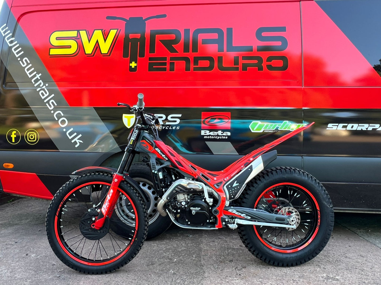 2025 Beta EVO 2T 125cc/200cc Trials Bike