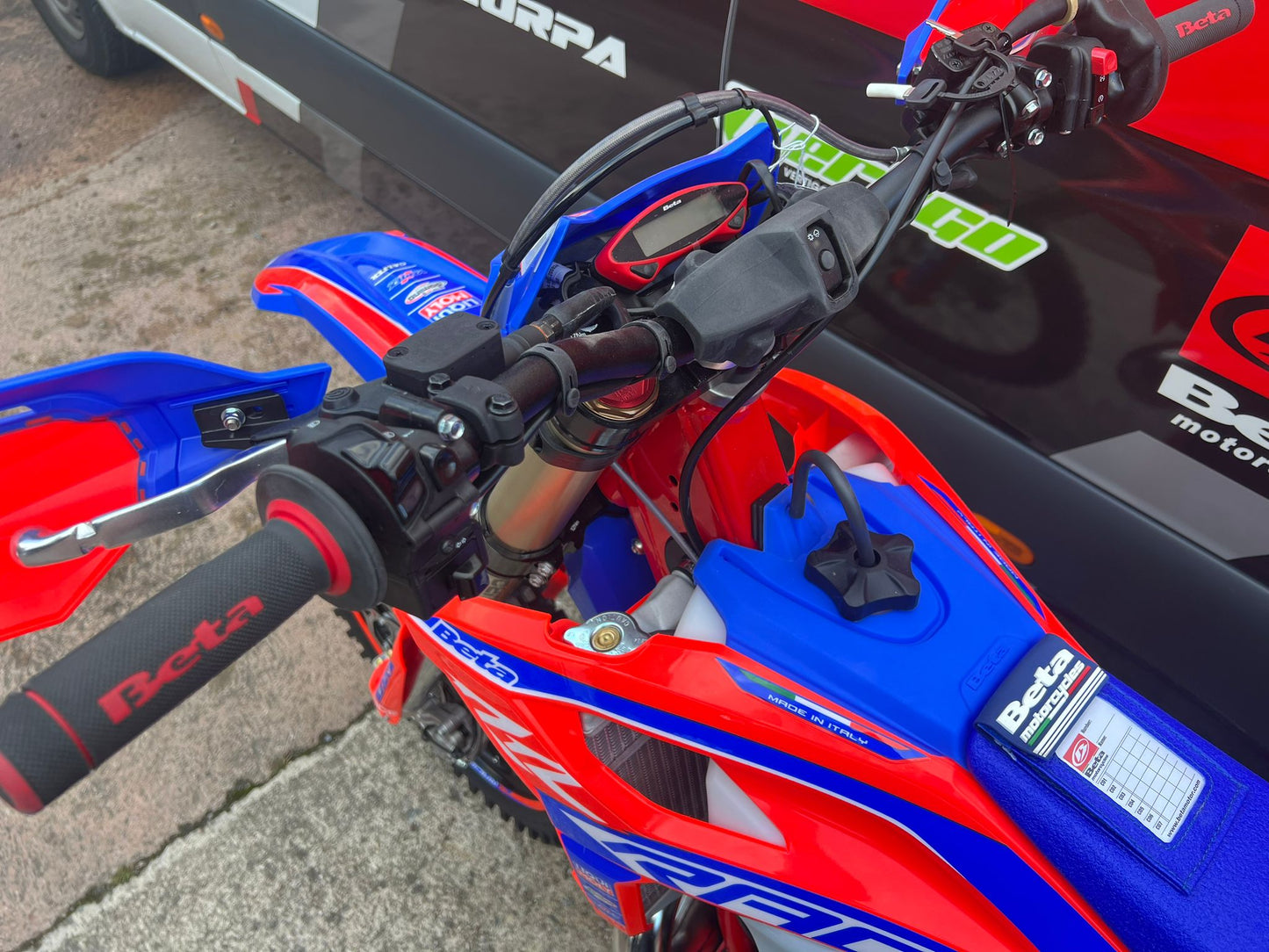 2025 Beta RR Race 2T 250cc/300cc Enduro Bike