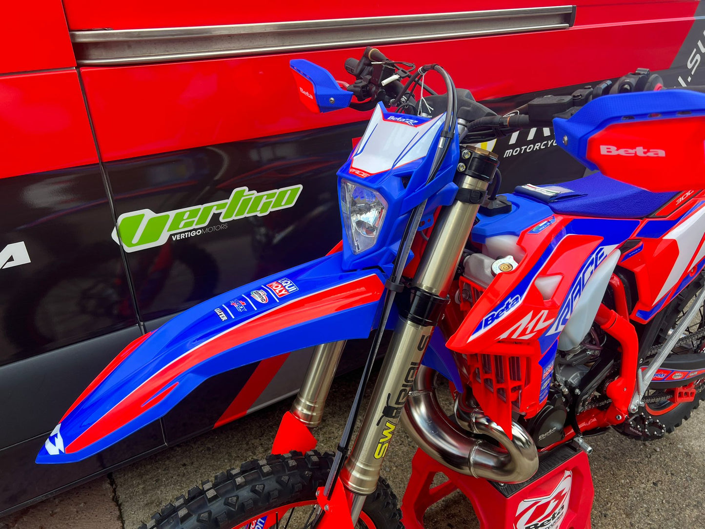 2025 Beta RR Race 2T 250cc/300cc Enduro Bike