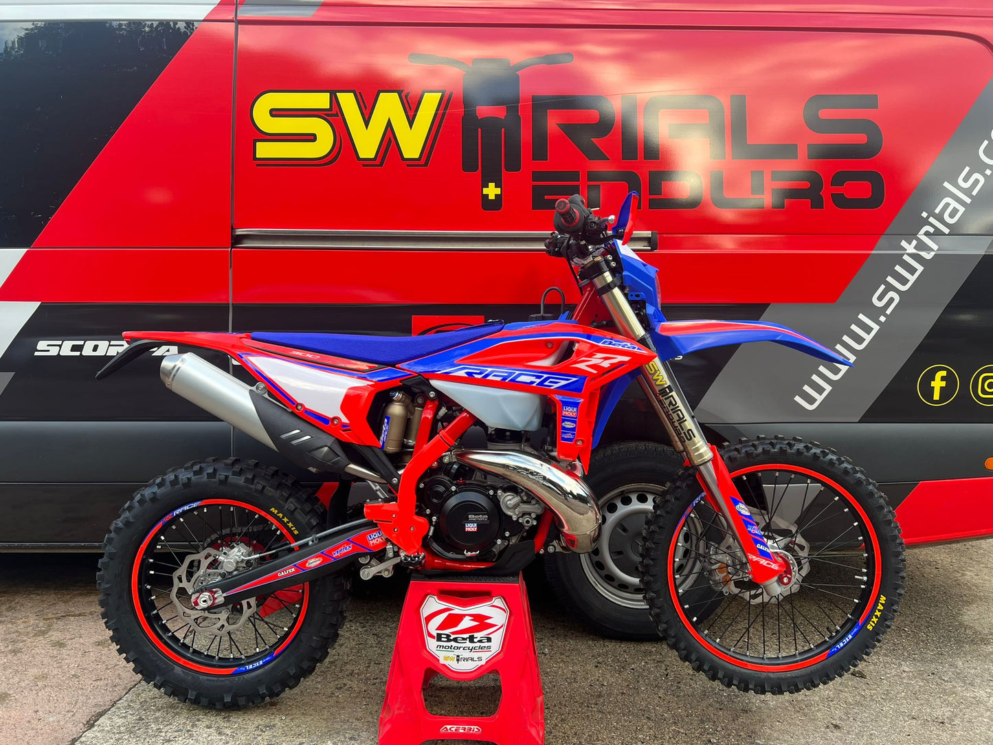 2025 Beta RR Race 2T 250cc/300cc Enduro Bike