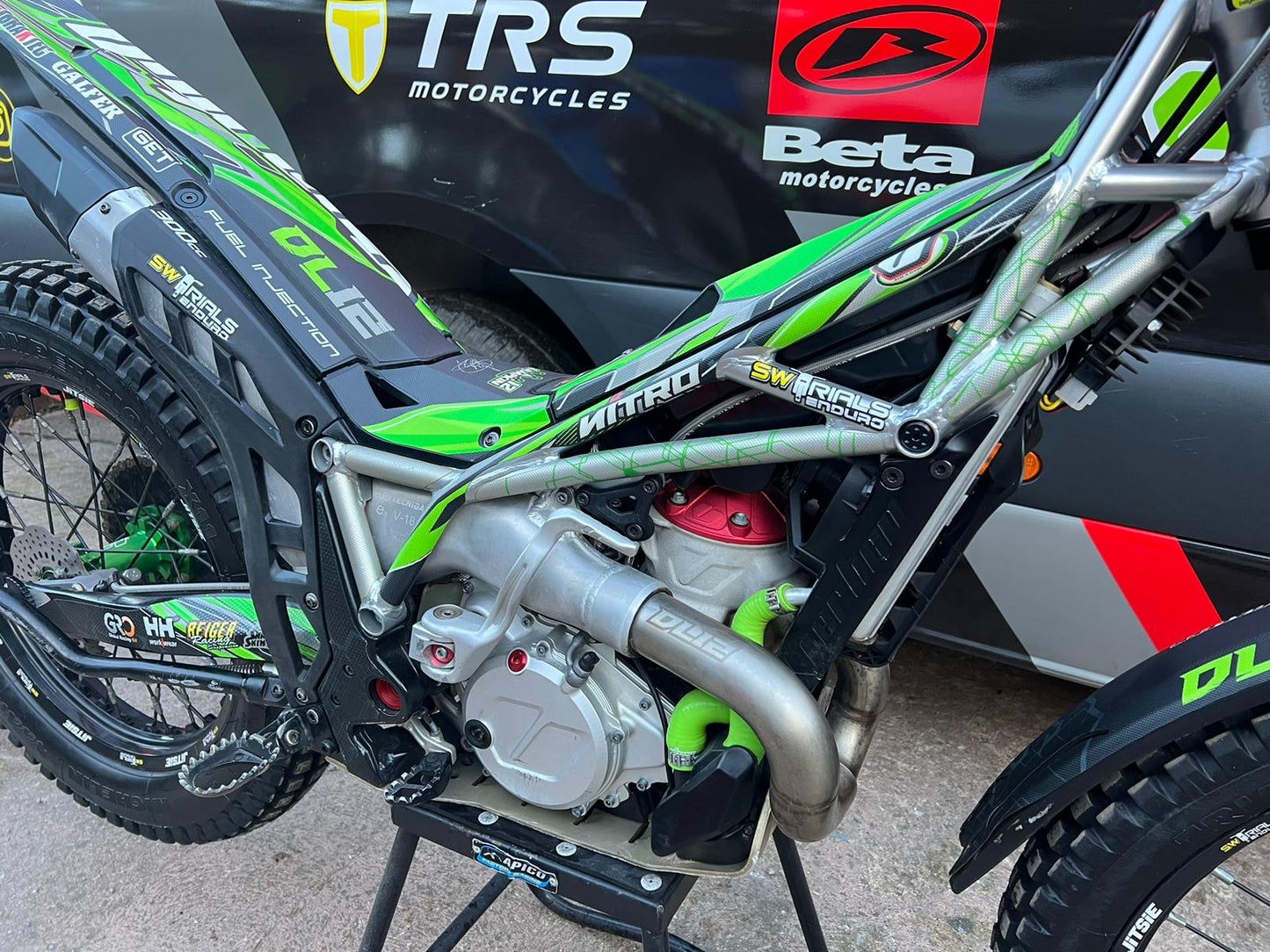 2023 Vertigo DL12 Dougie Lampkin Replica 300cc Trials Bike