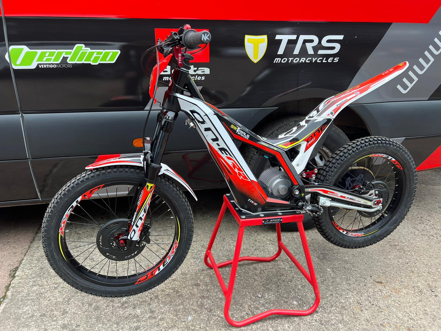 2025 TRS On-E RR 20 Kids Electric Trials Bike