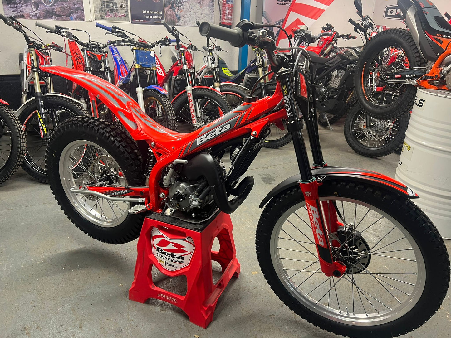 2025 Beta EVO Senior BW 80cc Trials Bike