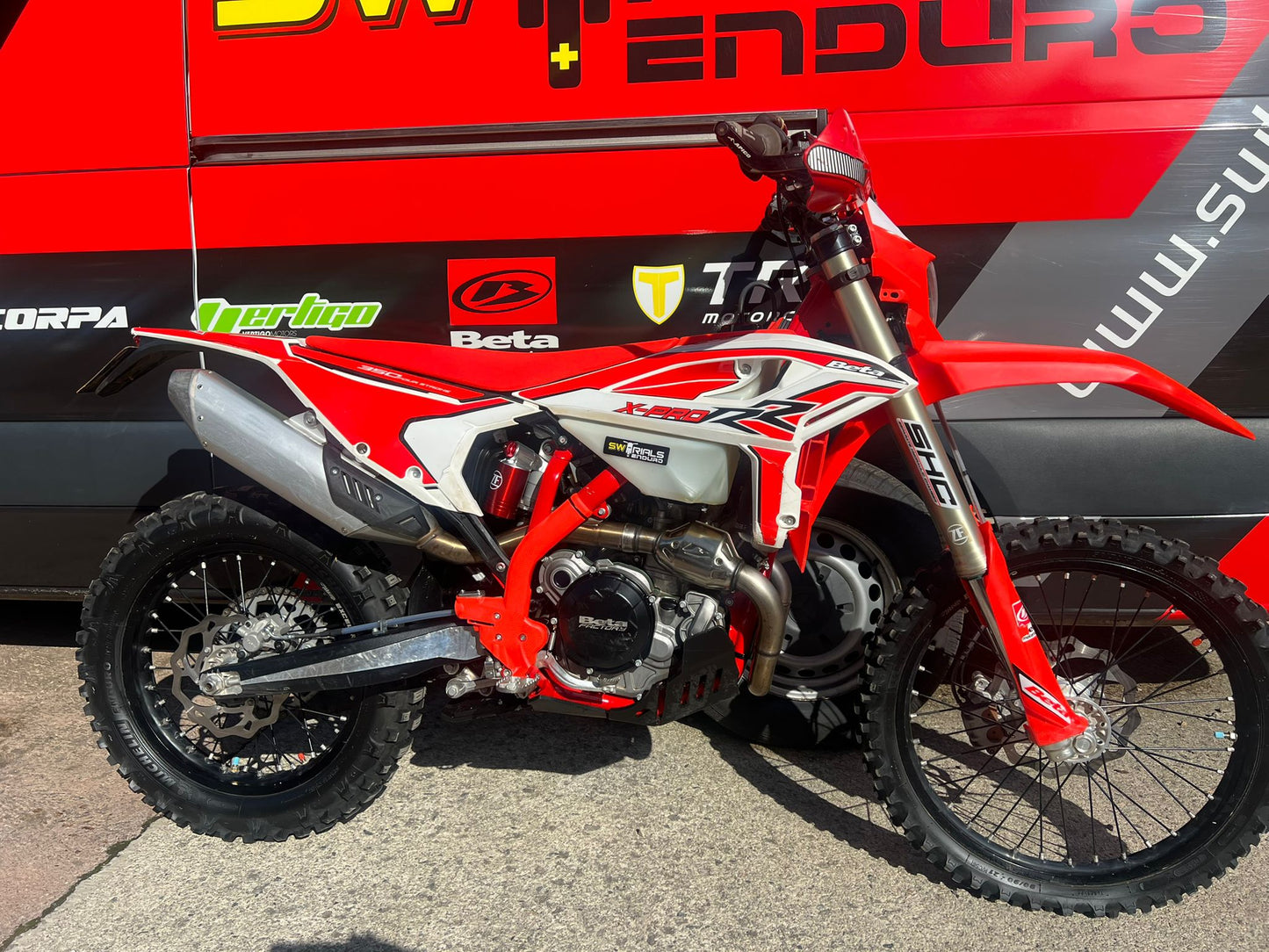 2025 Beta RR X-PRO 4T 350cc Enduro Bike