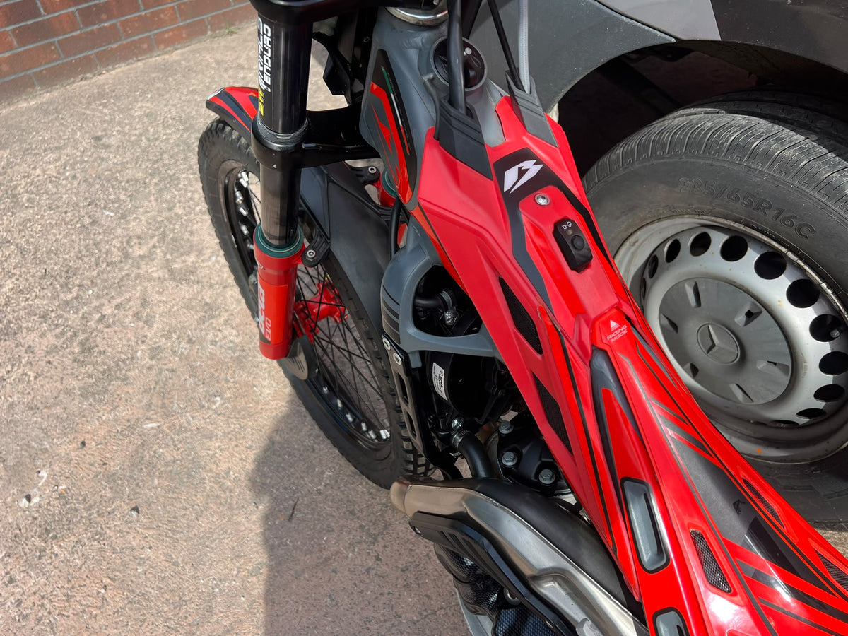 2025 Beta EVO 2T 250cc Trials Bike