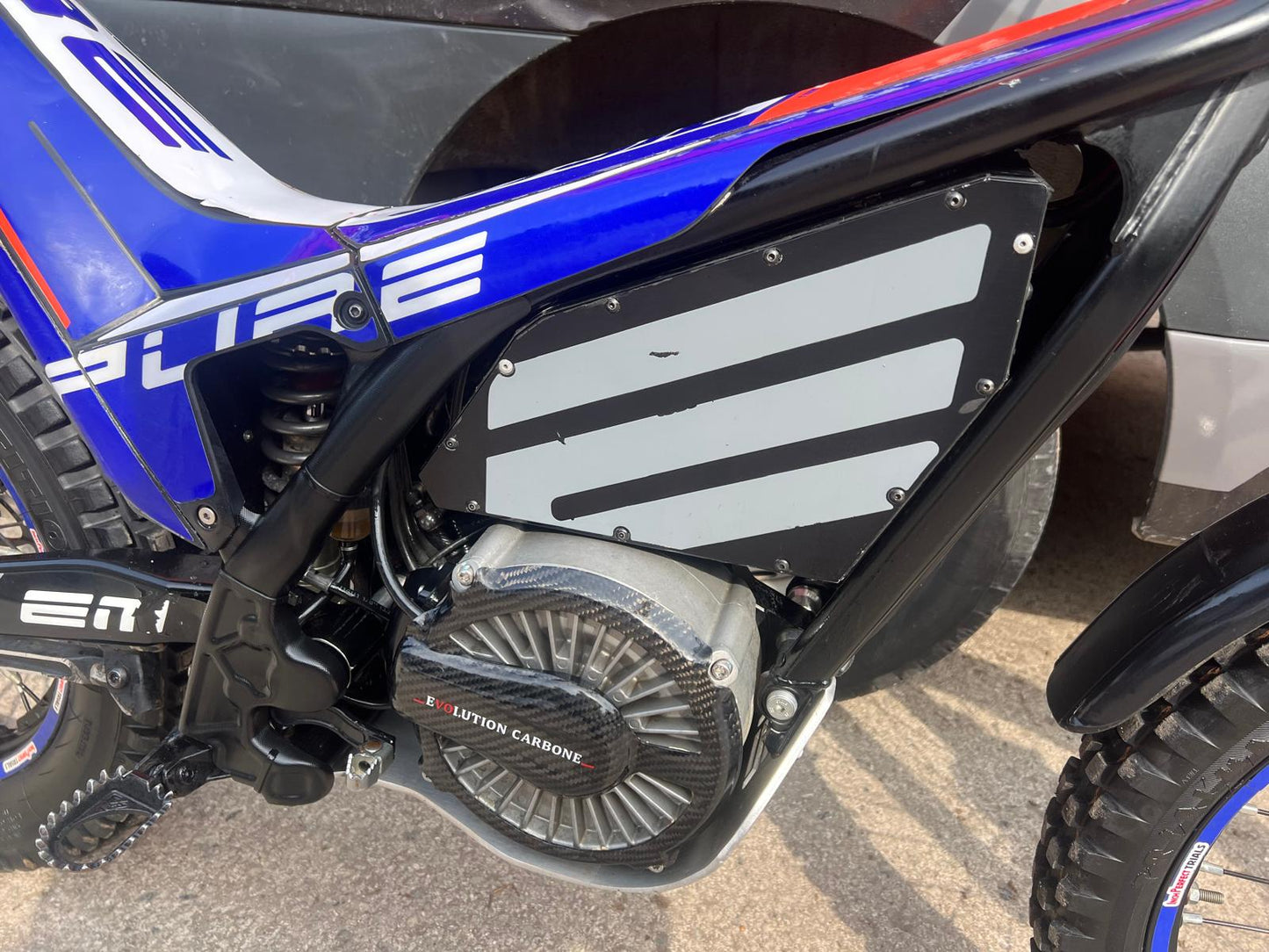 2022 Em Epure race trials bike