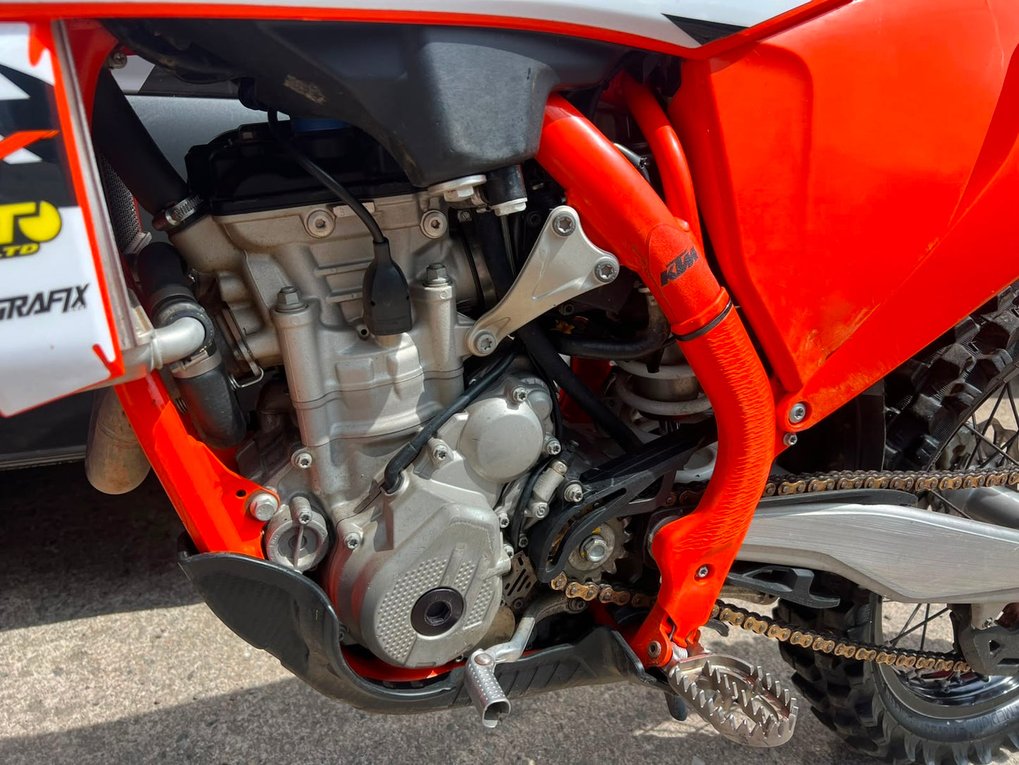 2022 KTM SX-F 250cc Motocross Bike