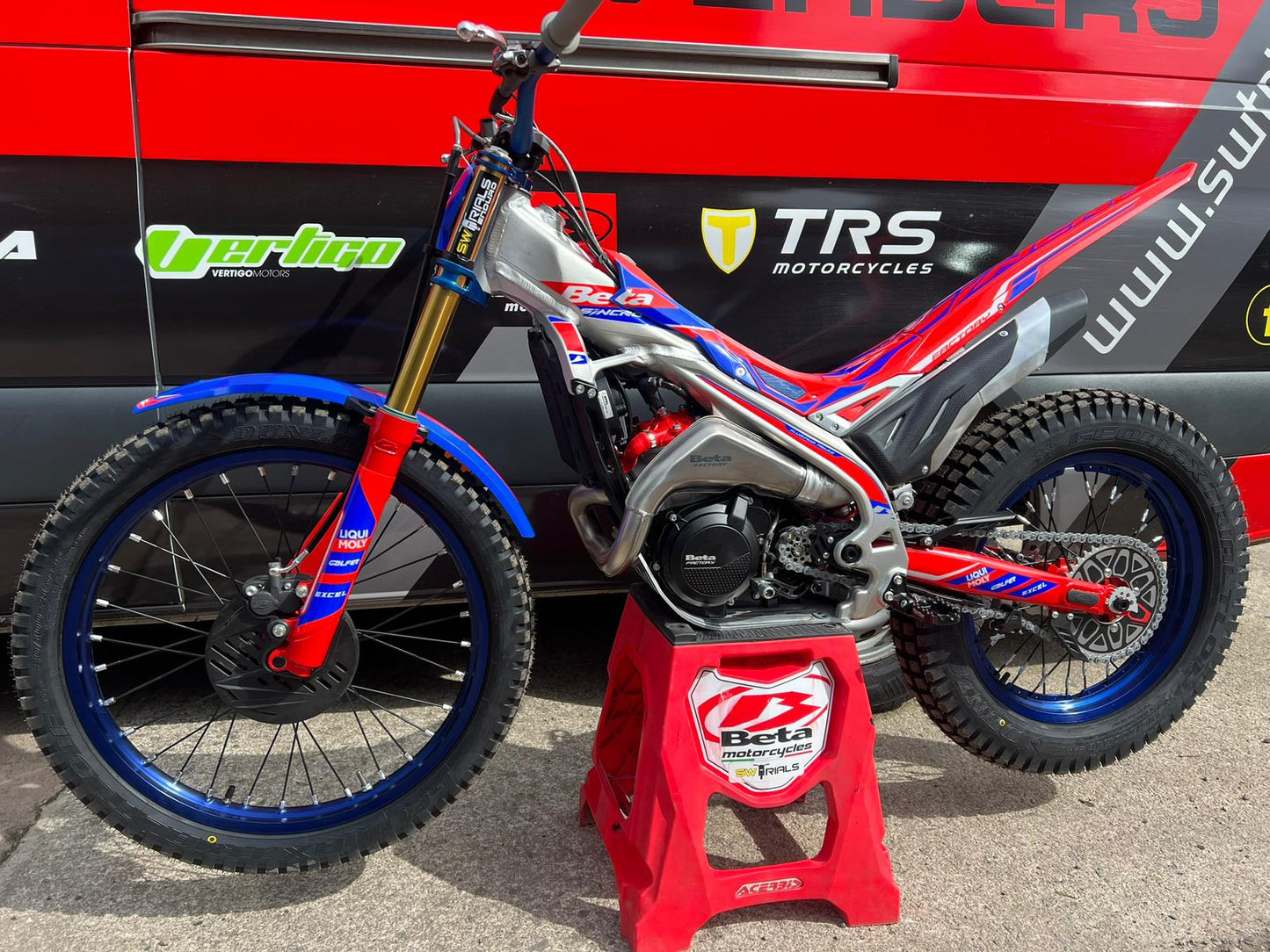 2026 Beta SINCRO Factory 2T 250cc/300cc Trials Bike