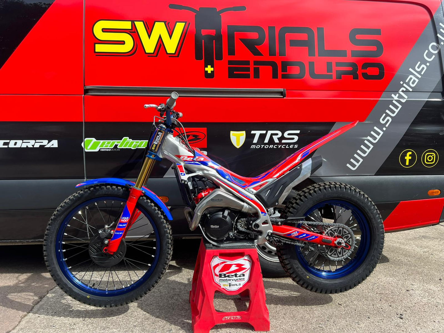 2026 Beta SINCRO Factory 2T 250cc/300cc Trials Bike