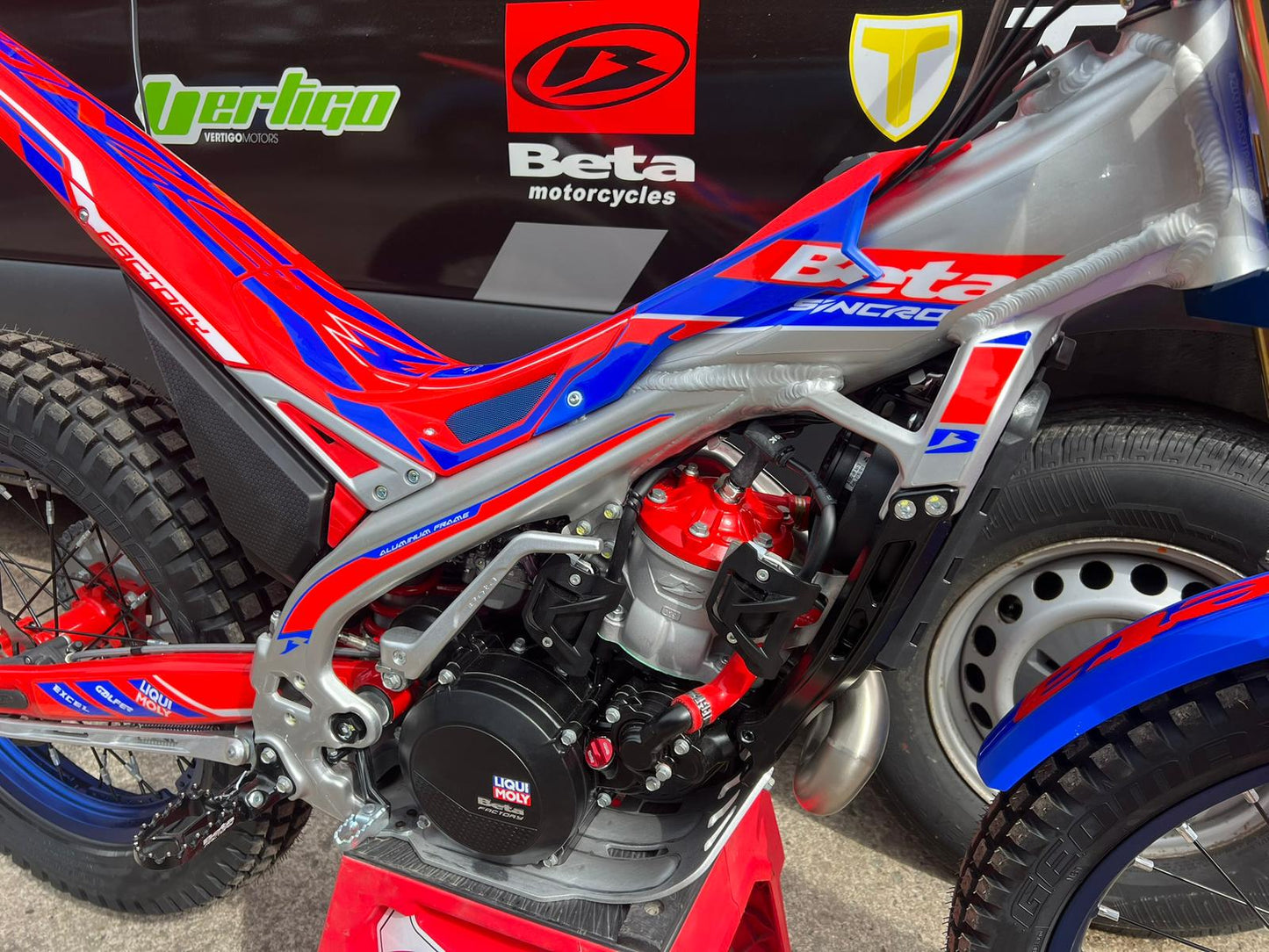 2026 Beta SINCRO Factory 2T 250cc/300cc Trials Bike