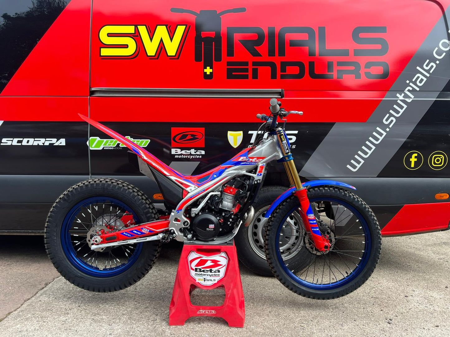 2026 Beta SINCRO Factory 2T 250cc/300cc Trials Bike