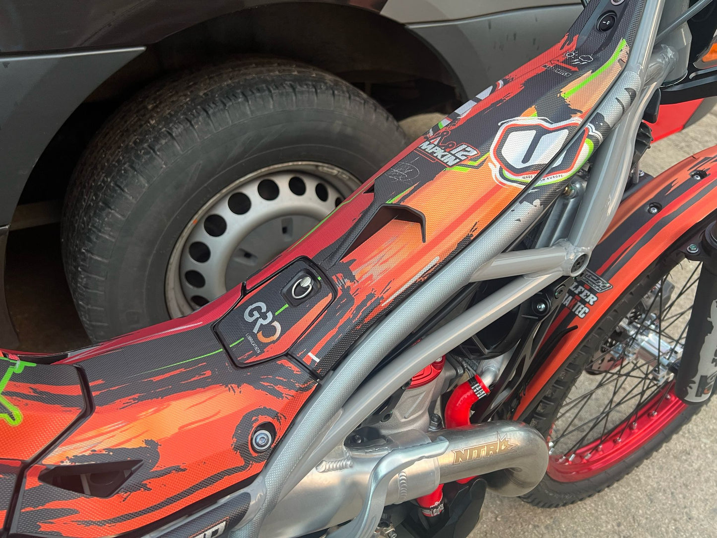 2025 Vertigo Nitro DL12 Dougie Lampkin Replica 125cc/225cc/250cc/300cc Trials Bike