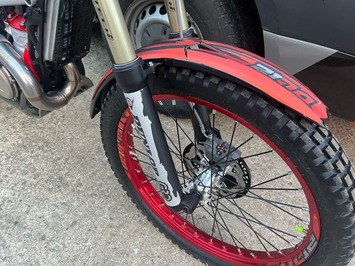 2025 Vertigo Nitro DL12 Dougie Lampkin Replica 125cc/225cc/250cc/300cc Trials Bike