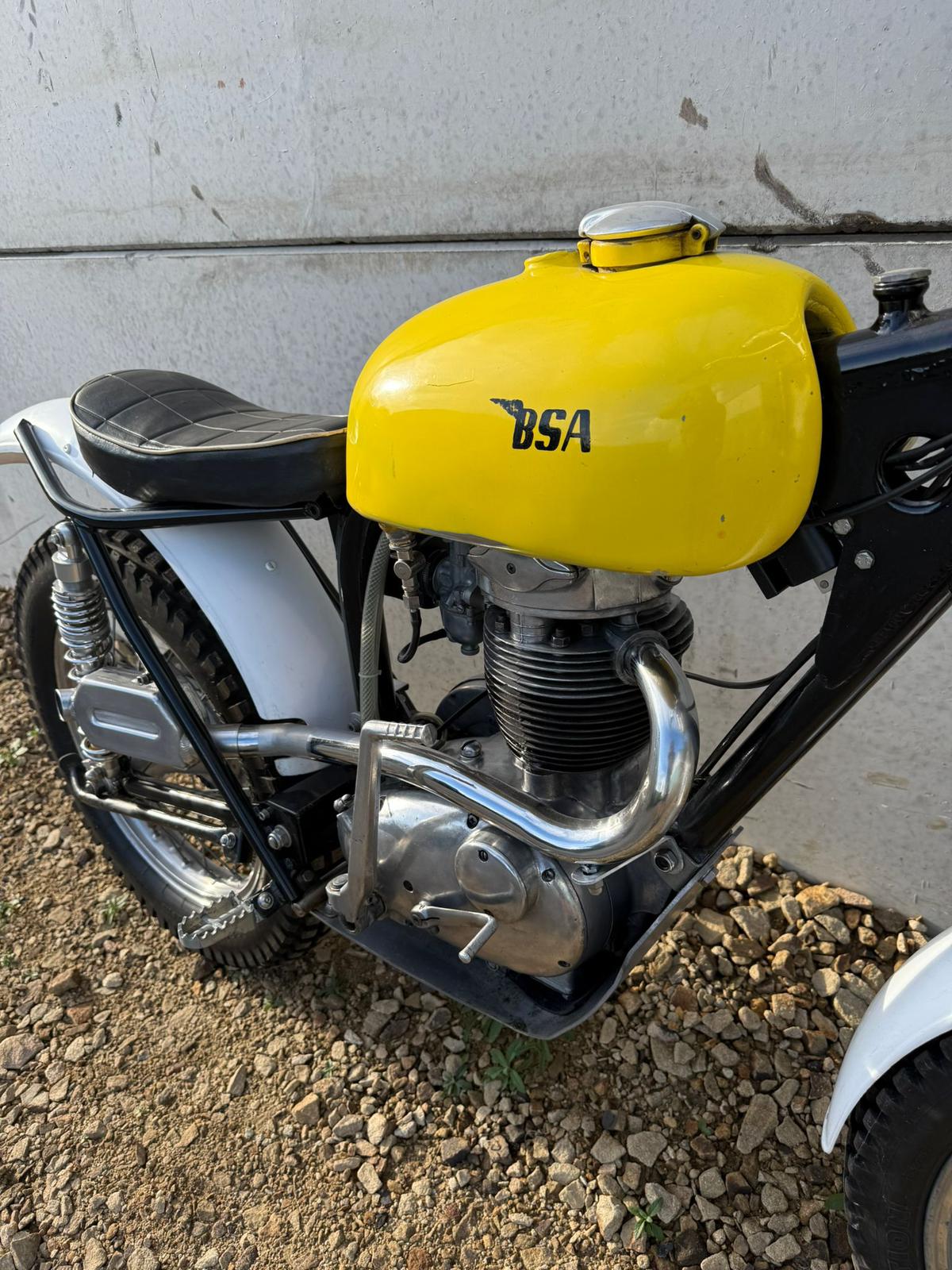 1965 BSA B40 350cc Classic Twinshock Trials Bike