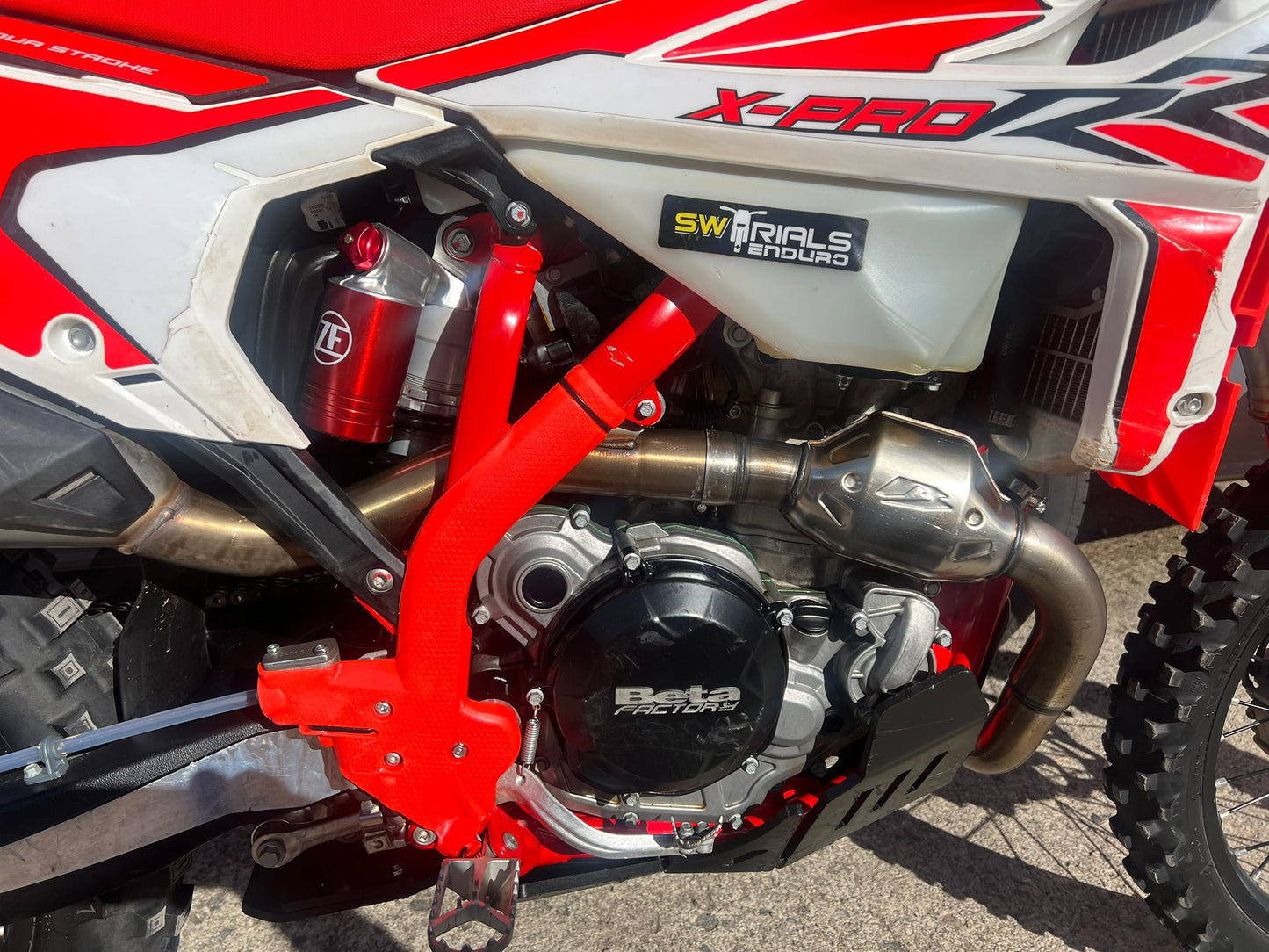 2025 Beta RR X-PRO 4T 350cc Enduro Bike