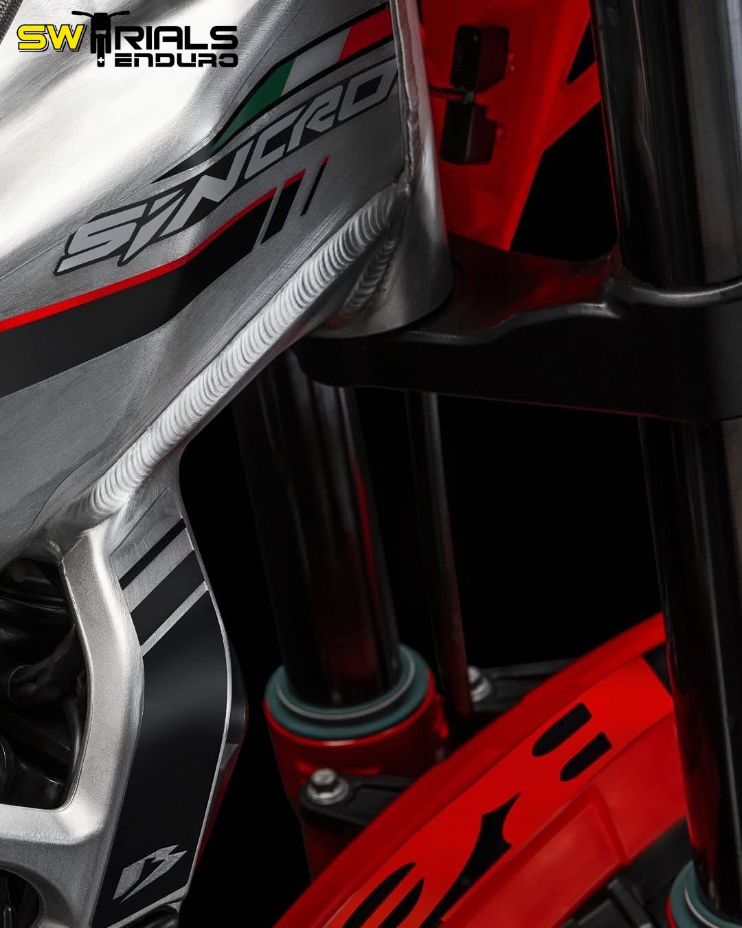 2026 Beta SINCRO 2T 250cc/300cc Trials Bike