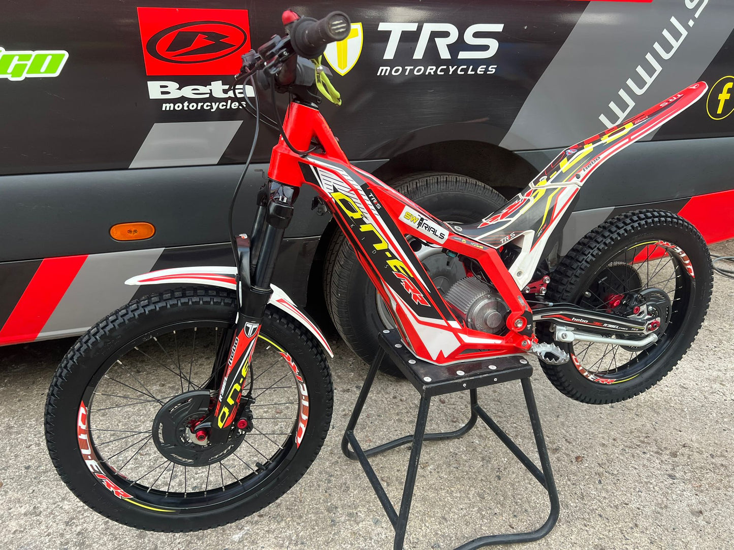 2022 TRS On-E RR 20 Kids Electric Trials Bike