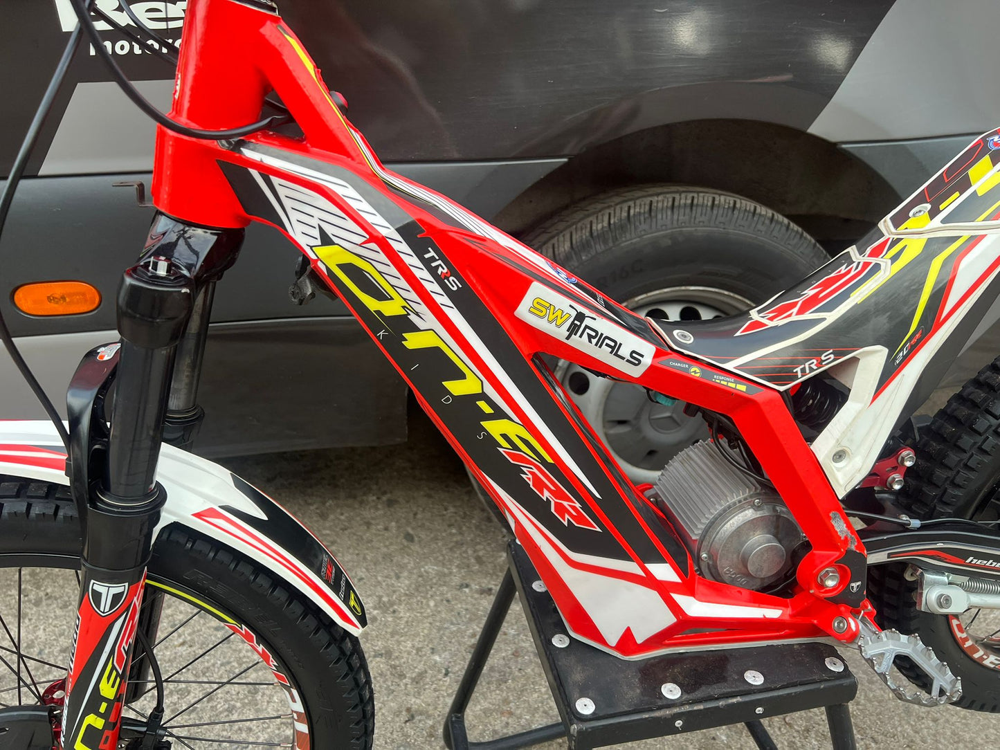 2022 TRS On-E RR 20 Kids Electric Trials Bike