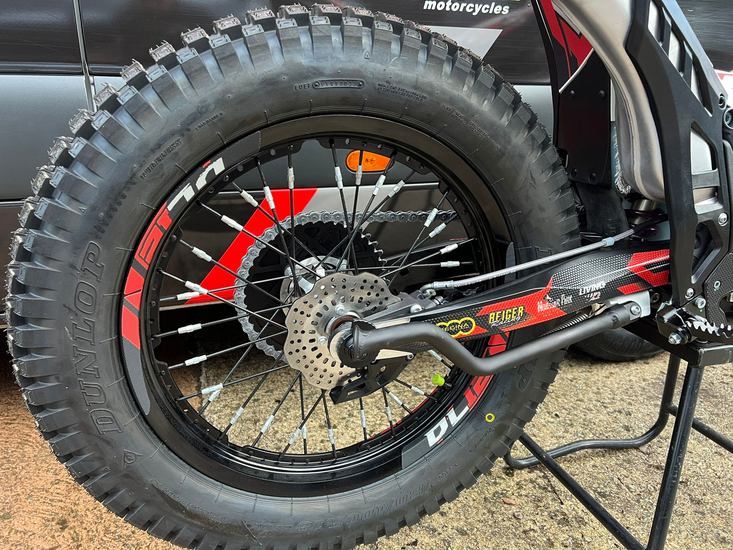 2026 Vertigo Nitro Dougie Lampkin DL26 125cc/250cc/300cc Trials Bike