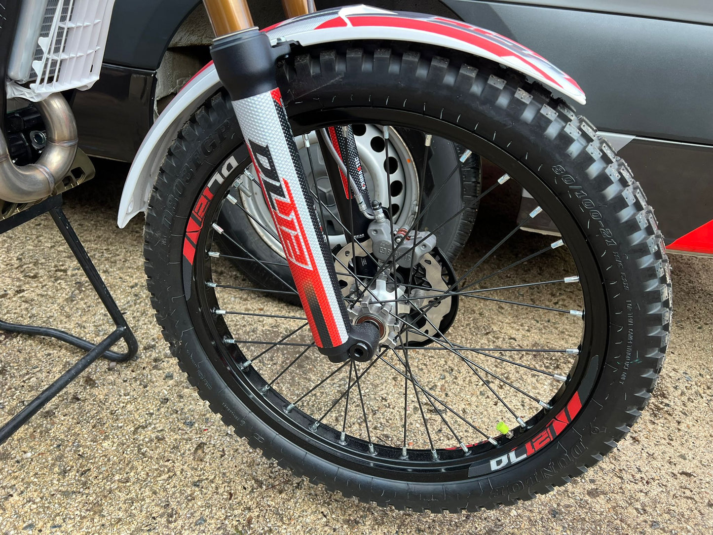 2026 Vertigo Nitro Dougie Lampkin DL26 125cc/250cc/300cc Trials Bike