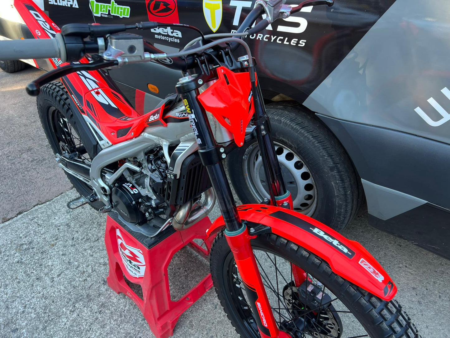 2026 Beta SINCRO 2T 250cc Trials Bike