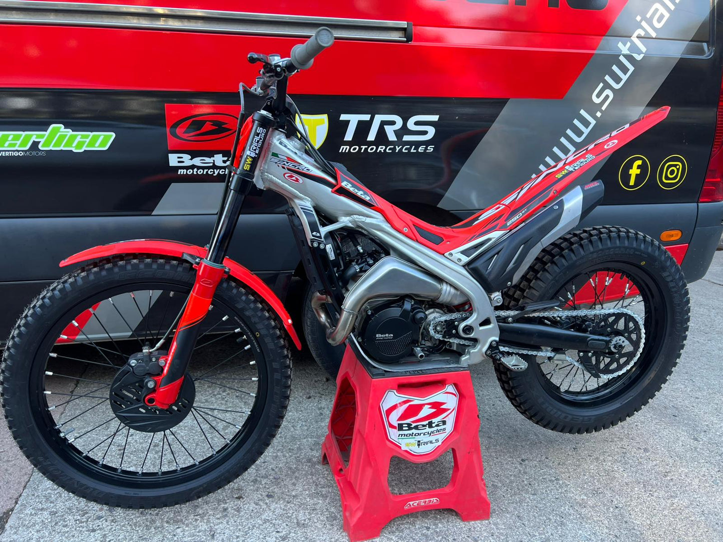 2026 Beta SINCRO 2T 250cc Trials Bike