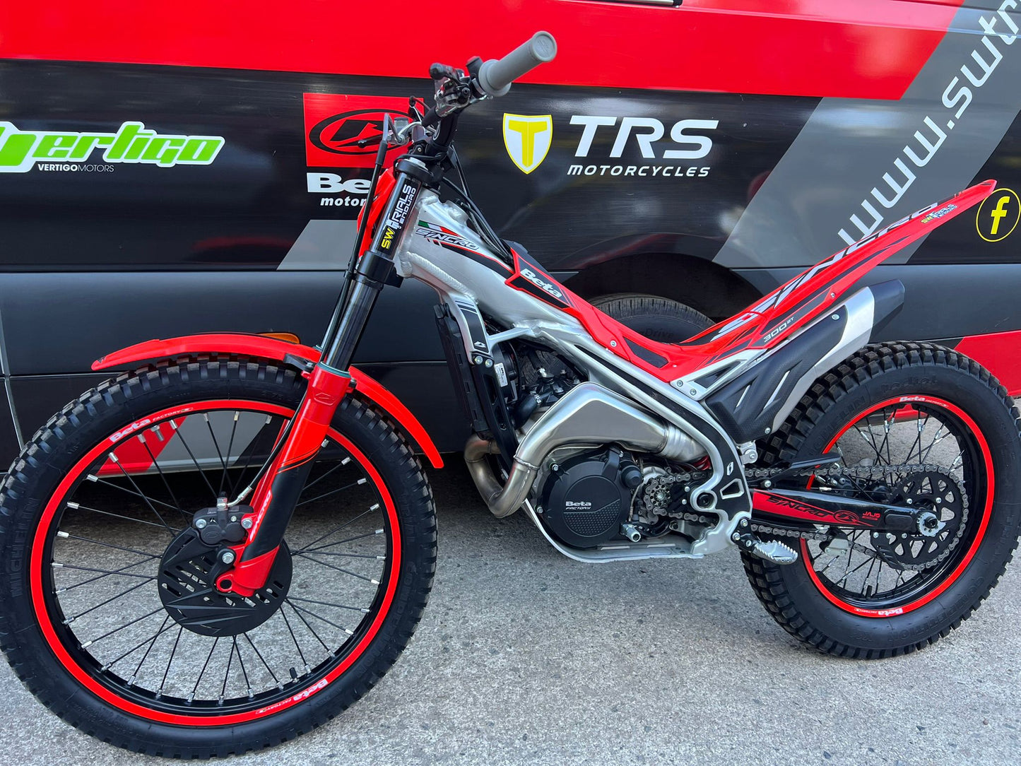 2026 Beta SINCRO 2T 300cc Trials Bike