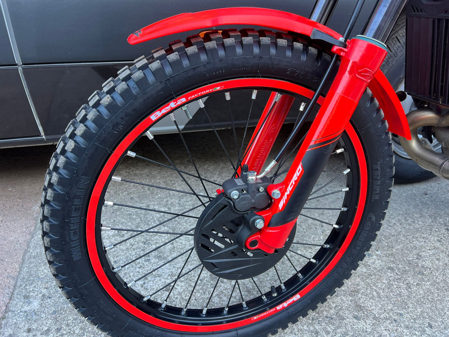 2026 Beta SINCRO 2T 300cc Trials Bike