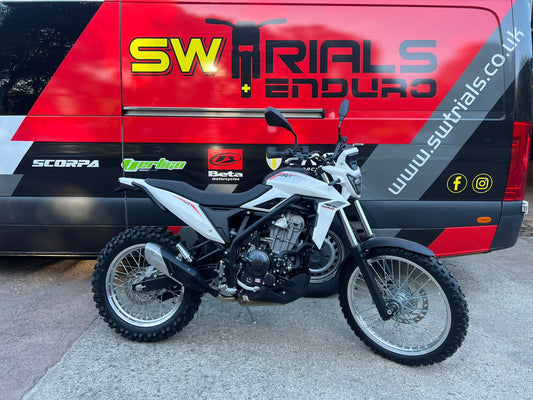 2026 Beta Alp 4.0 350cc Off-Road Bike