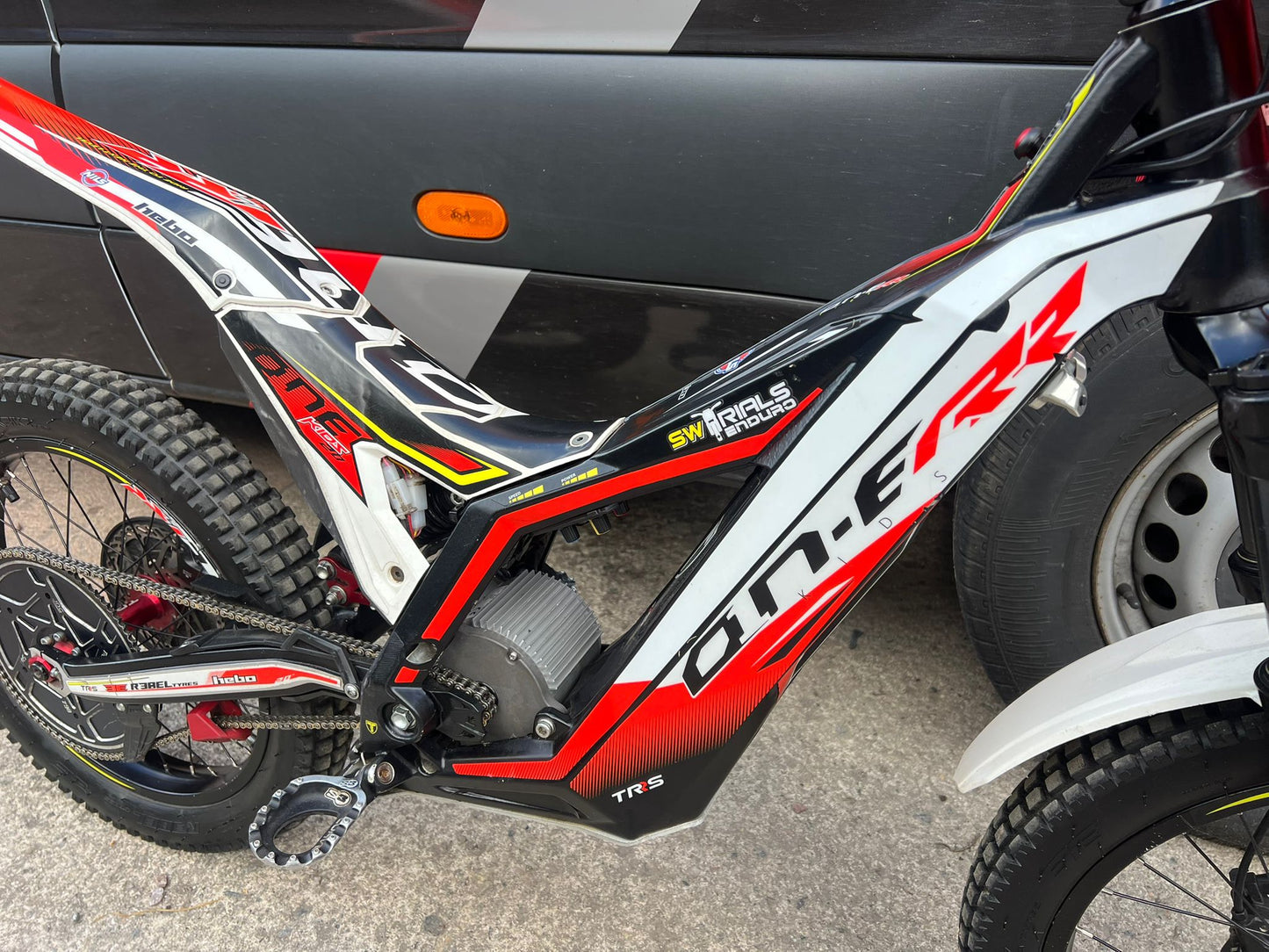 2025 TRS On-E RR 20 Kids Electric Trials Bike