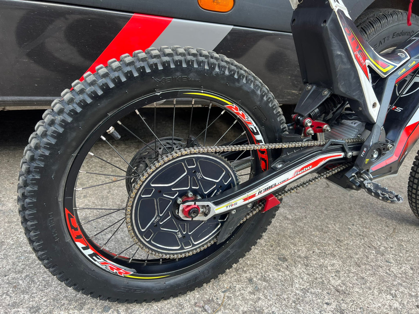 2025 TRS On-E RR 20 Kids Electric Trials Bike