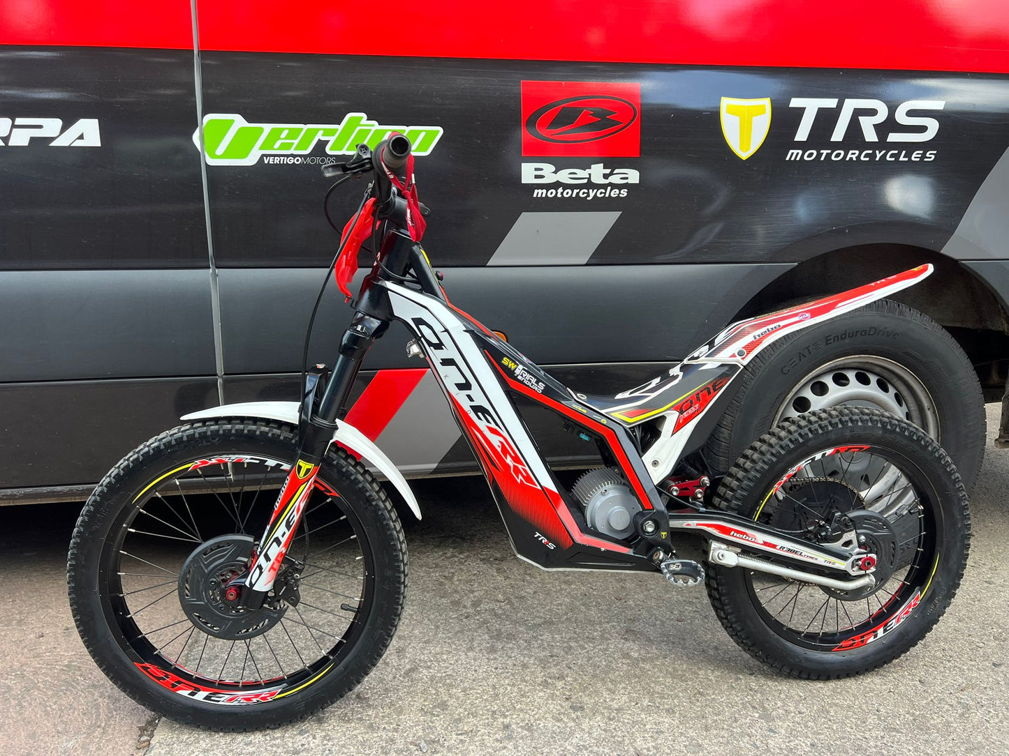 2025 TRS On-E RR 20 Kids Electric Trials Bike