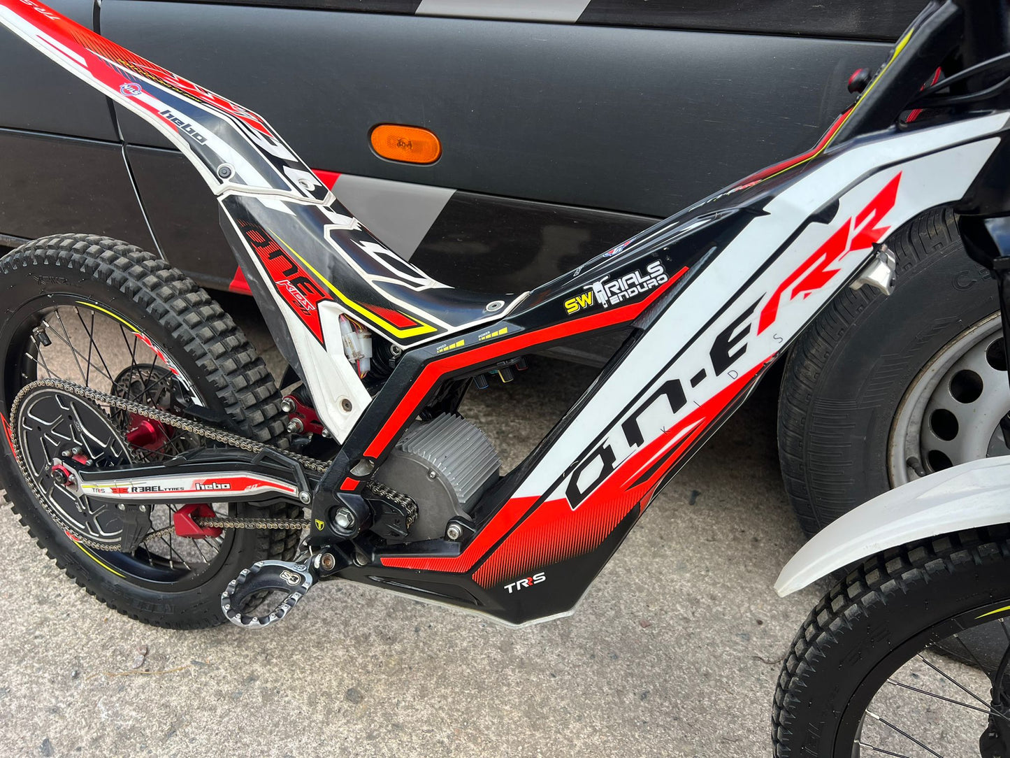 2025 TRS On-E RR 20 Kids Electric Trials Bike