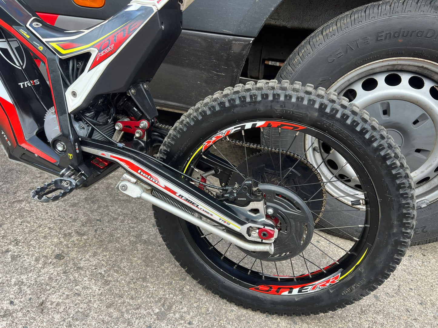 2025 TRS On-E RR 20 Kids Electric Trials Bike