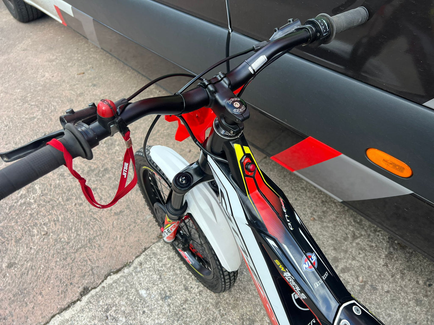 2025 TRS On-E RR 20 Kids Electric Trials Bike
