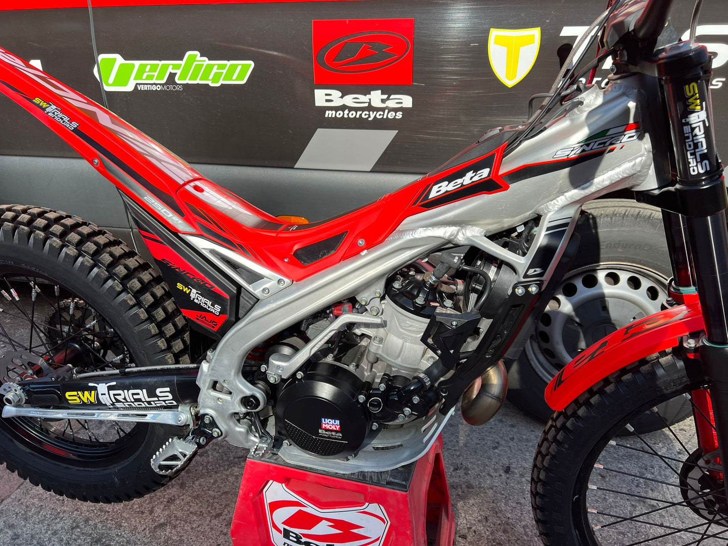 2026 Beta SINCRO 2T 250cc Trials Bike