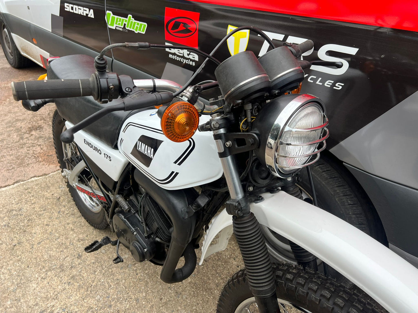 1980 Yamaha DT175 MX 171cc Classic Enduro Bike