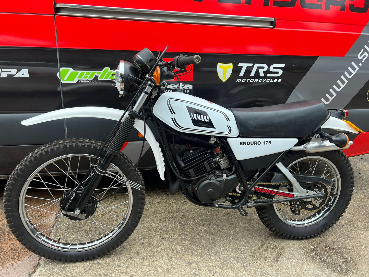 1980 Yamaha DT175 MX 171cc Classic Enduro Bike