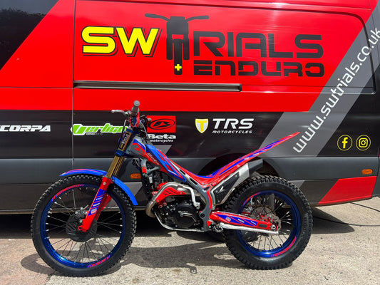 2025 Beta EVO Factory 2T 300cc Trials Bike