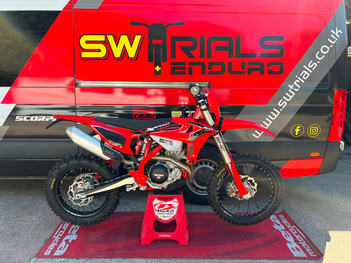 2027 Beta RR X-PRO 4T 350cc/390cc Enduro Bike