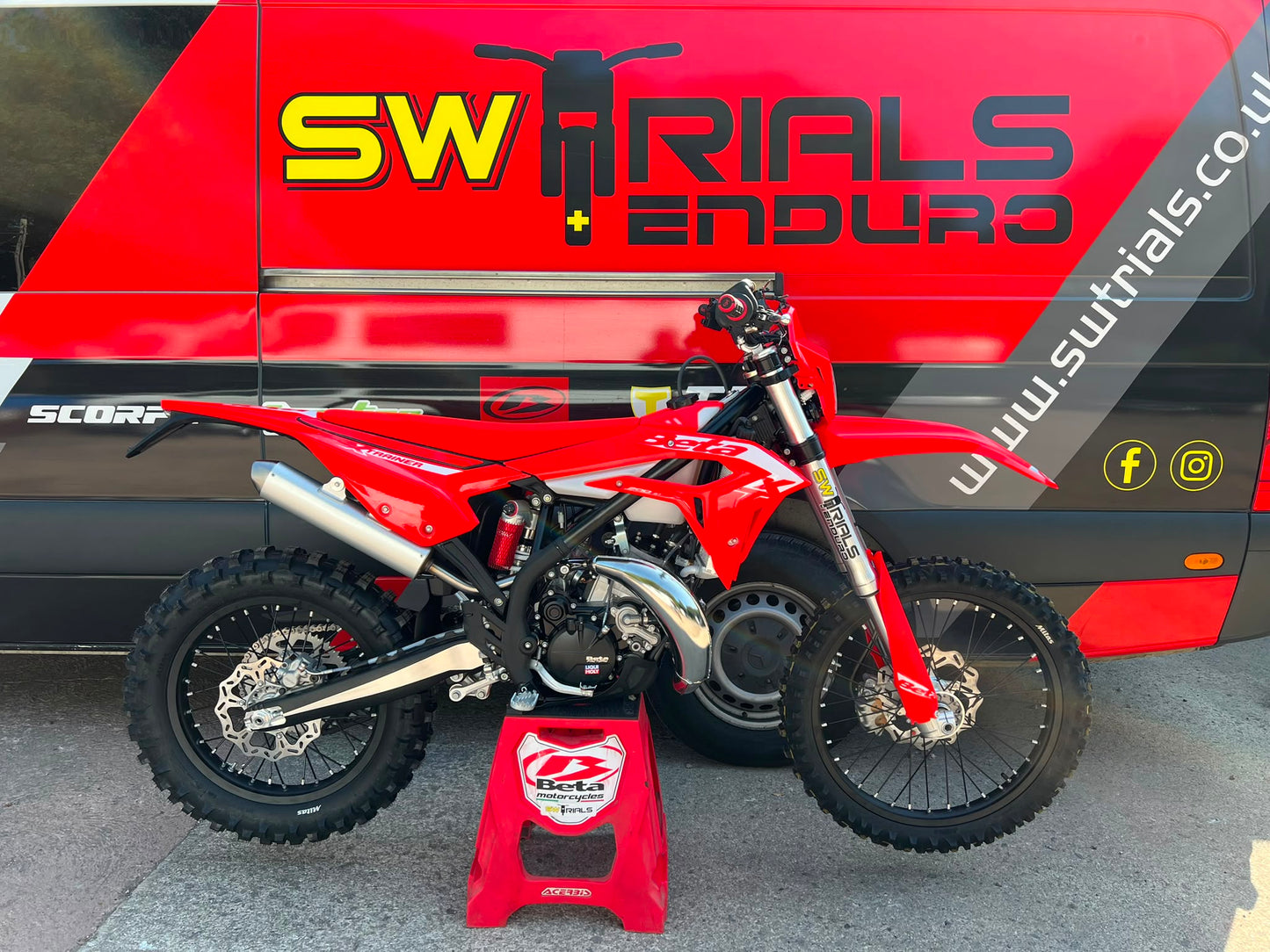 2027 Beta Xtrainer 200cc Enduro Bike