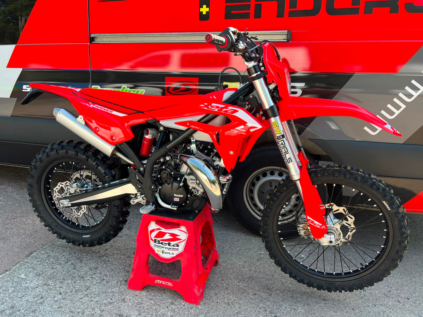 2027 Beta Xtrainer 200cc Enduro Bike