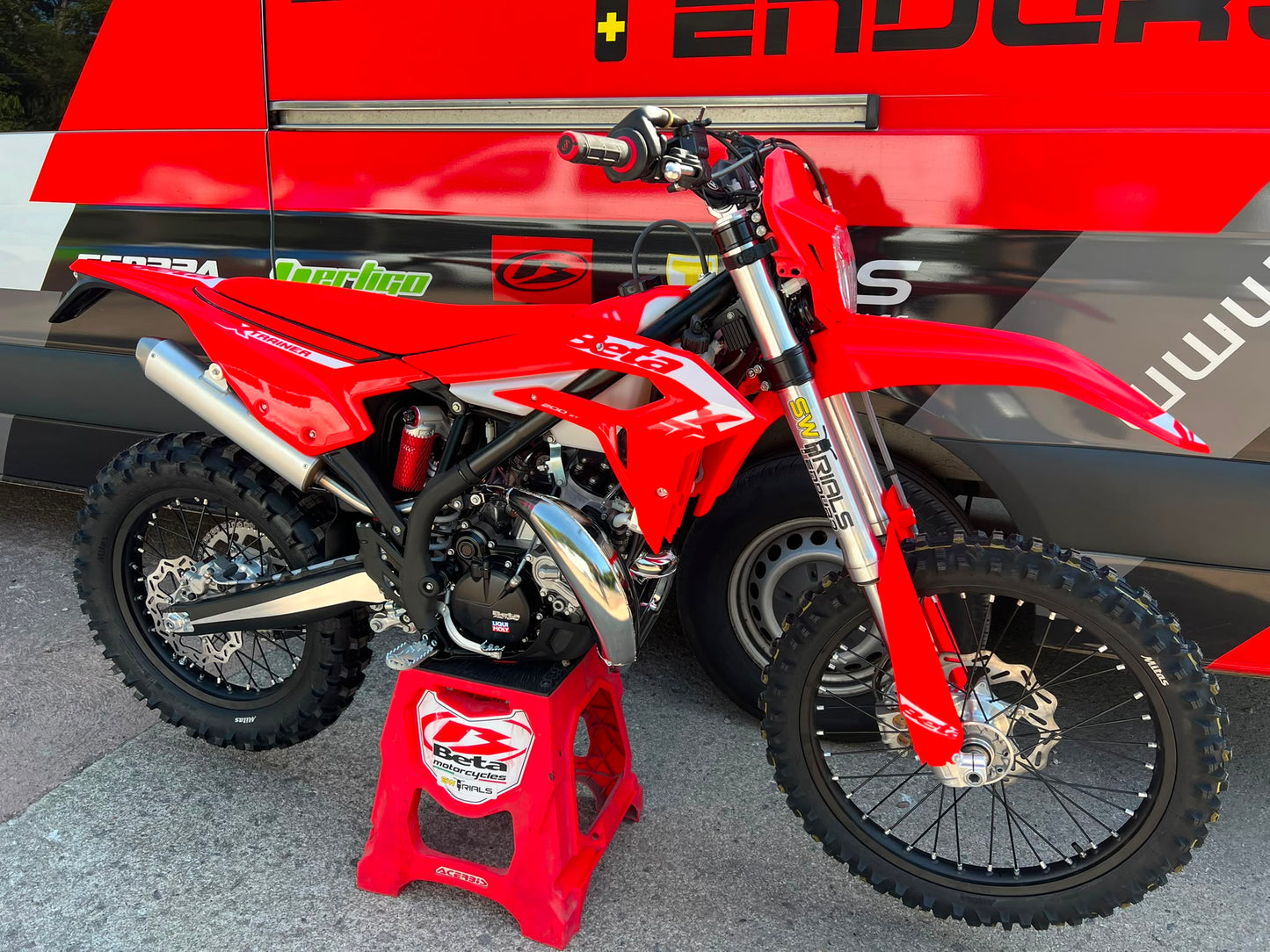 2027 Beta Xtrainer 200cc Enduro Bike