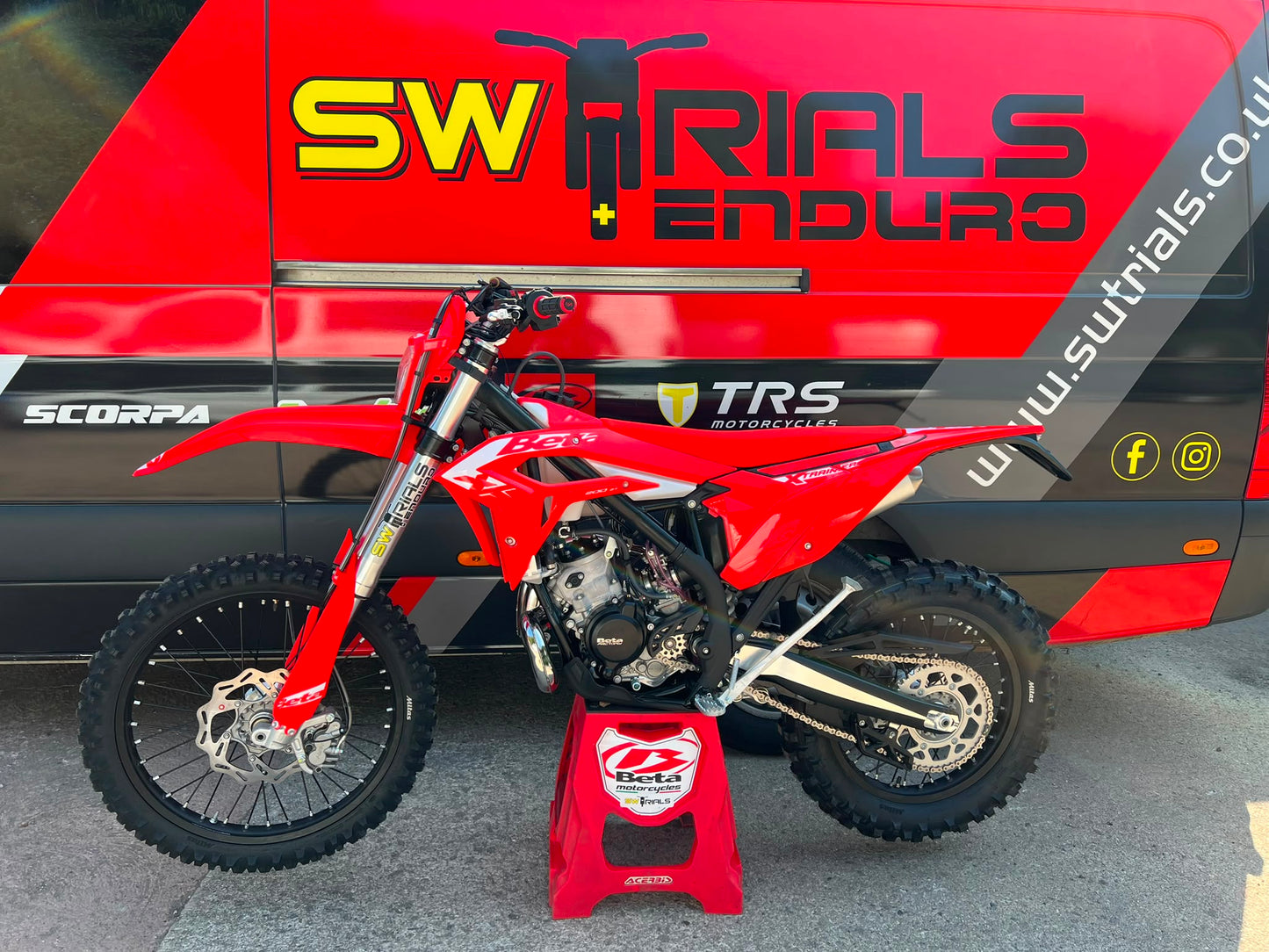 2027 Beta Xtrainer 200cc Enduro Bike