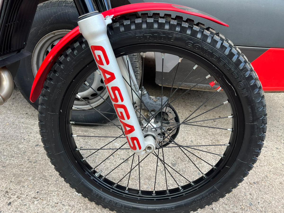 2025 GASGAS TXT Racing 300cc Trials Bike
